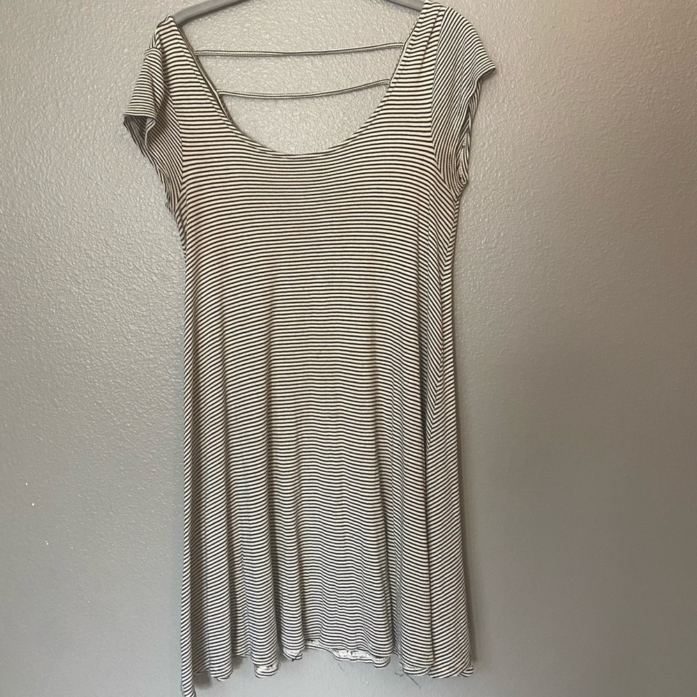 M american eagle outfitters dress b&w striped